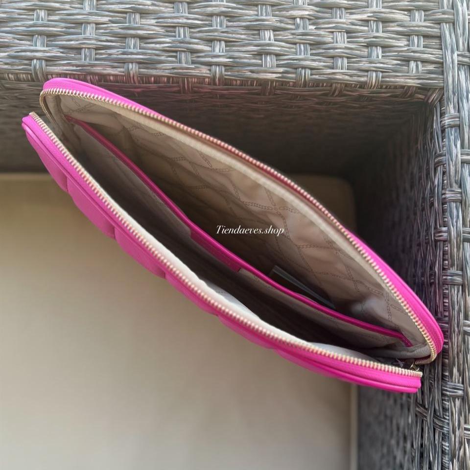 FUNDA NOTEBOOK MICHAEL KORS