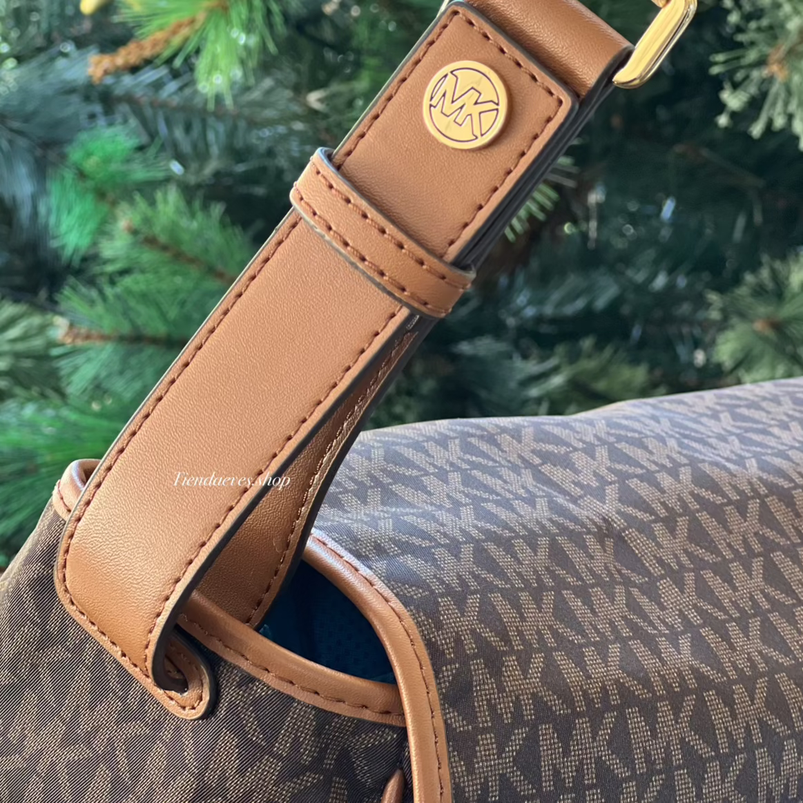 PAÑALERA MICHAEL KORS TRAVEL LARGE LOGO