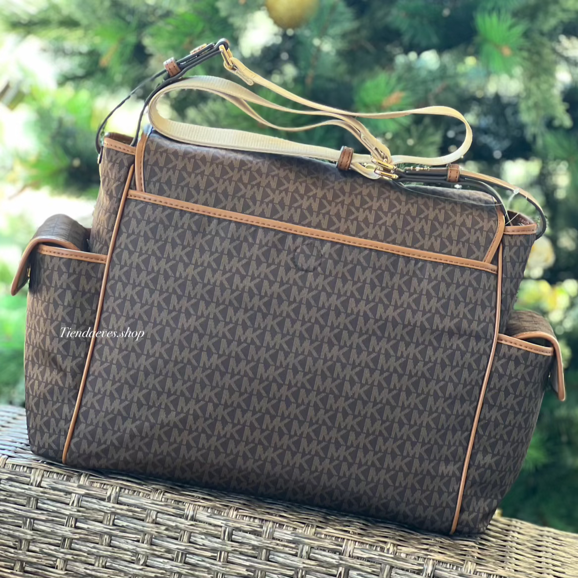 PAÑALERA MICHAEL KORS TRAVEL LARGE LOGO