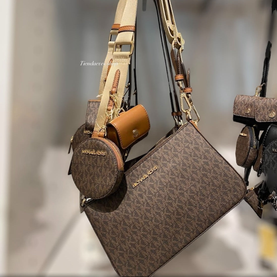 CROSSBODY MICHAEL KORS JET SET TRAVEL TECH ATTCH CAFE