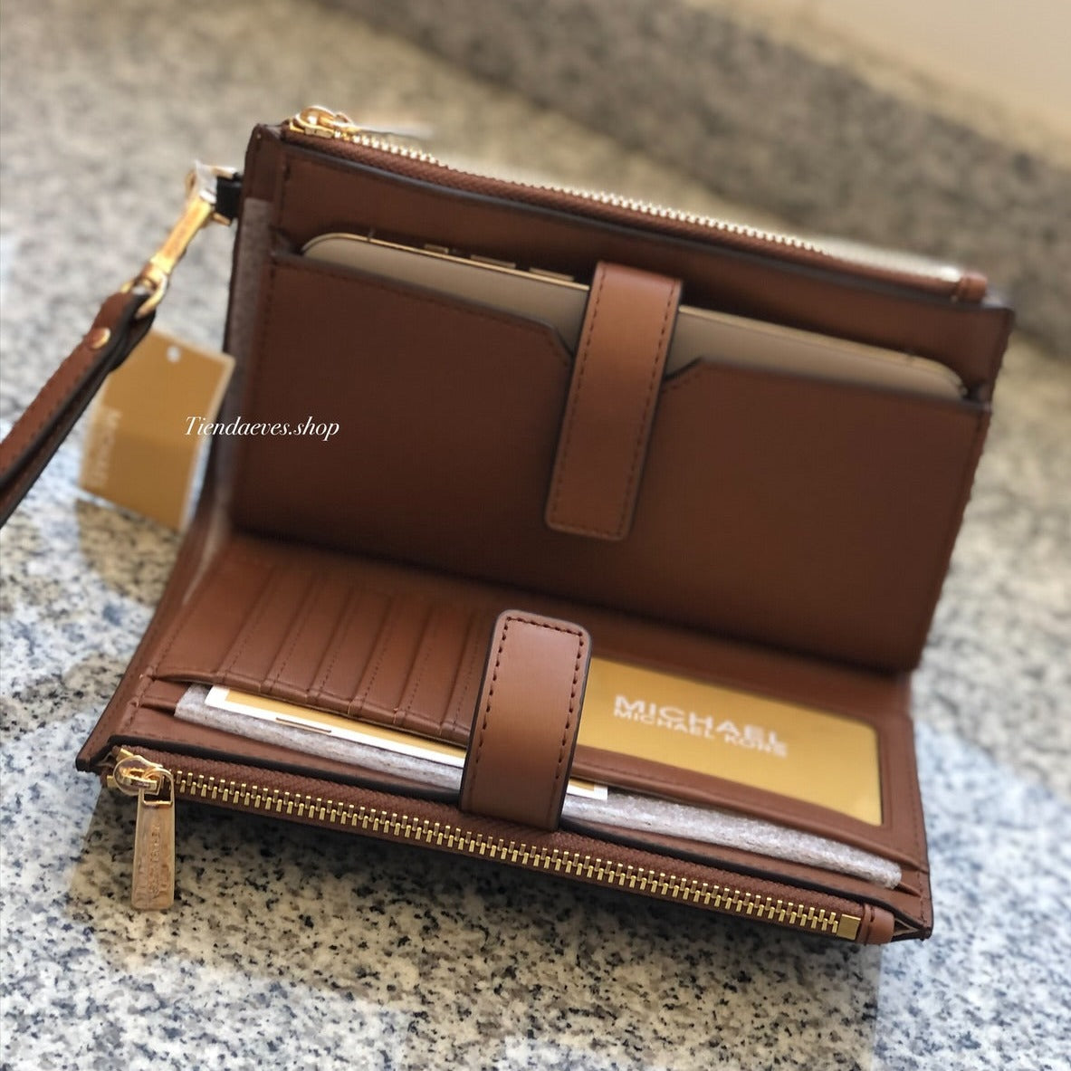 BILLETERA MICHAEL KORS JET SET TRAVEL DOUBLE ZIP