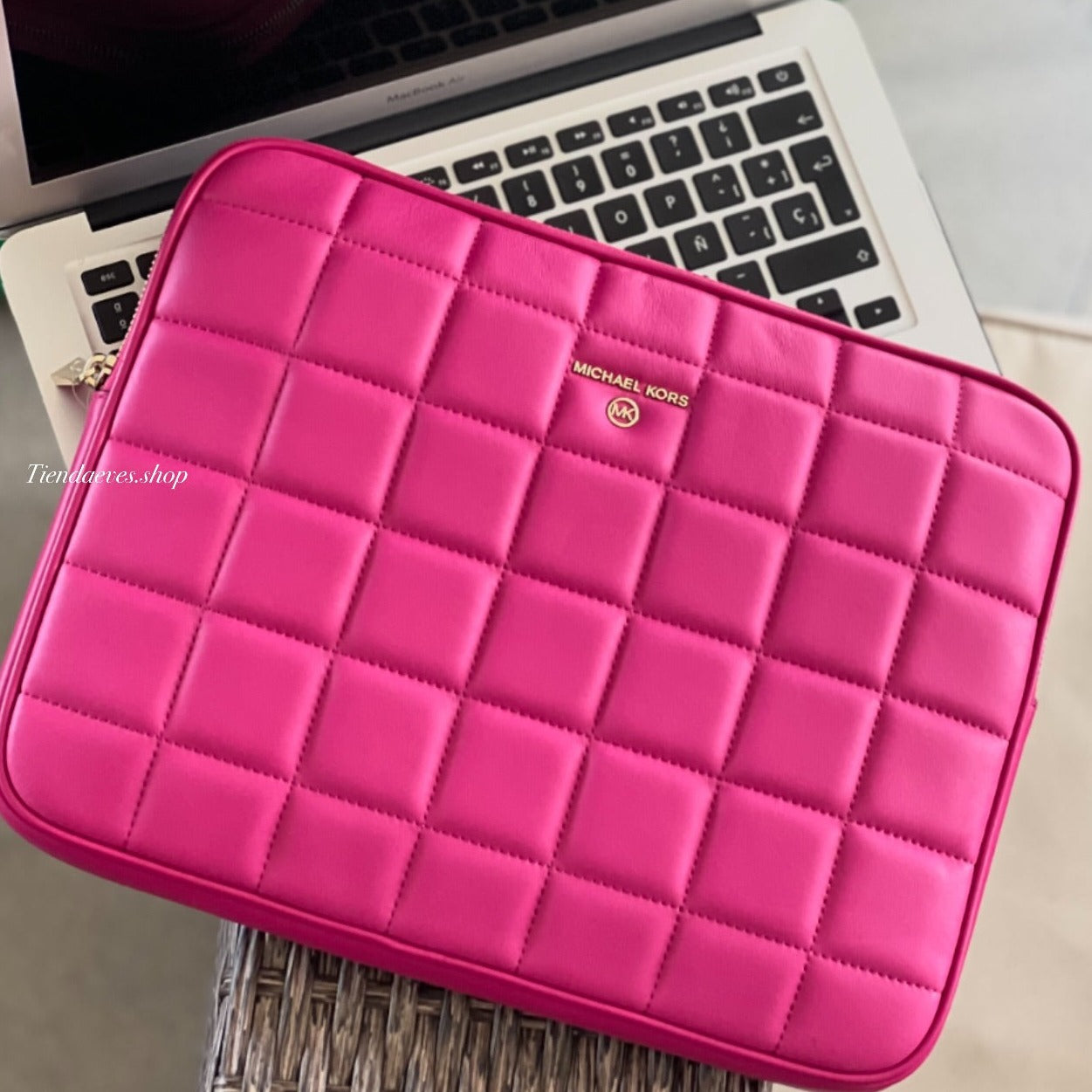 FUNDA NOTEBOOK MICHAEL KORS