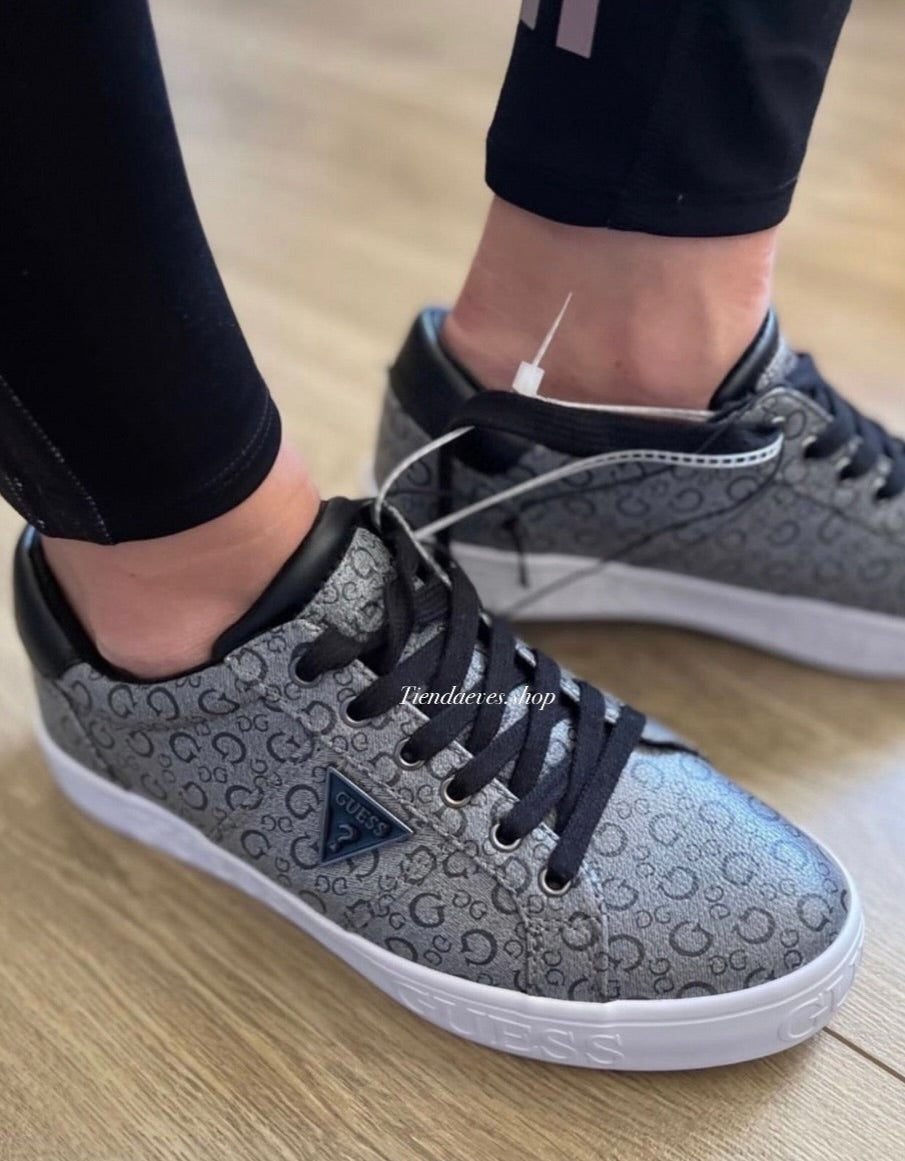 ZAPATILLAS GUESS LOGOTIPO