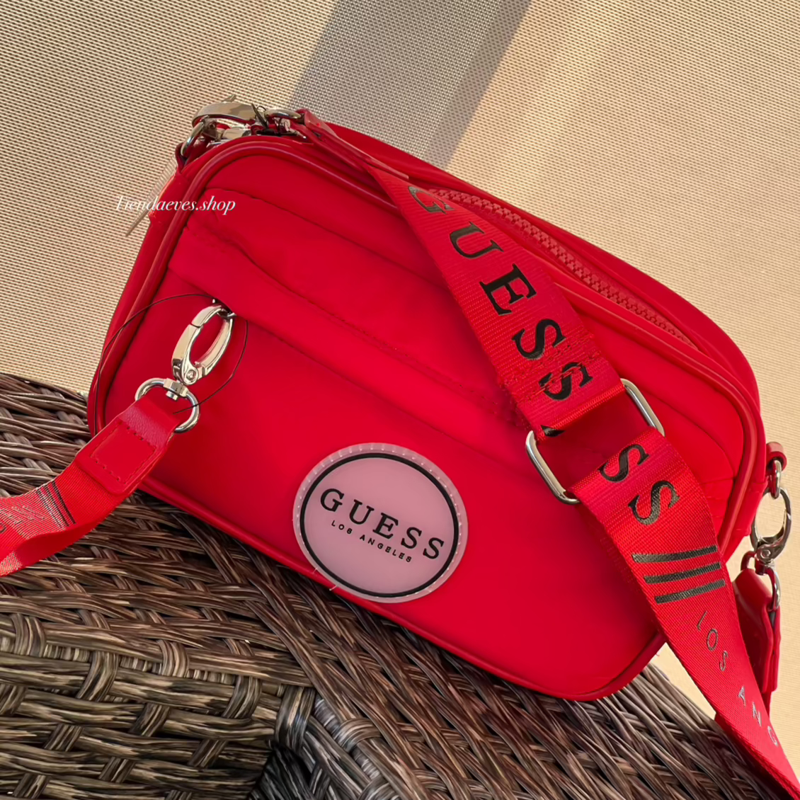CROSSBODY GUESS MODELO EVA