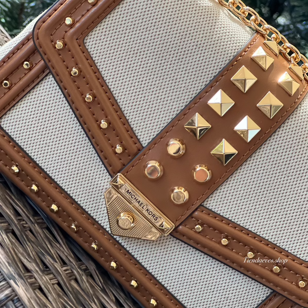 CROSSBODY MICHAEL KORS MODELO SOHO