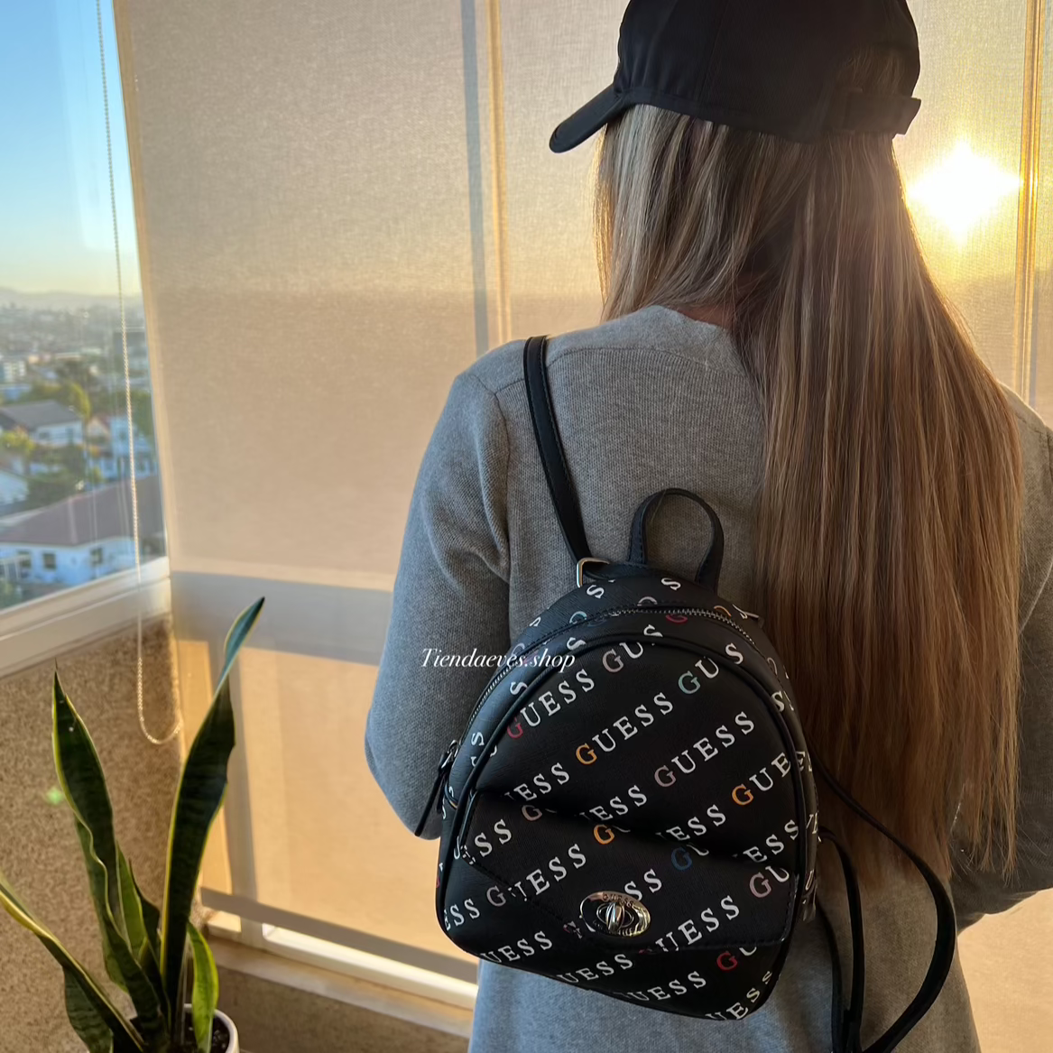 MOCHILA GUESS MODELO WILLIE