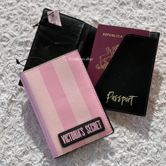 PORTA PASAPORTE VICTORIA'S SECRET