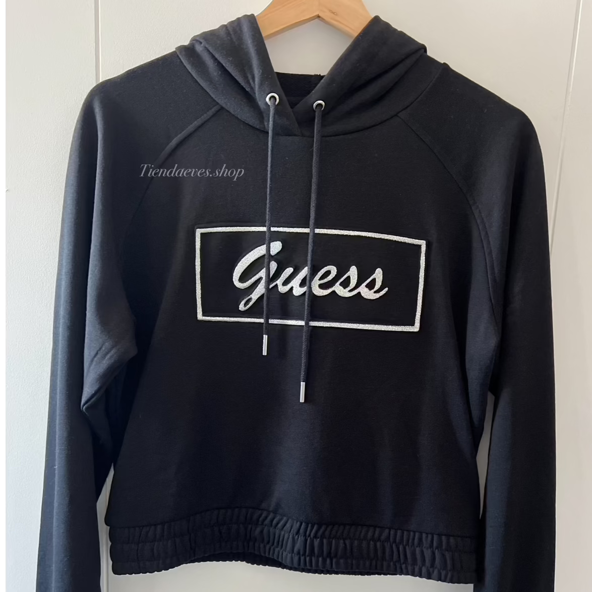 POLERON GUESS MODELO LARA HOODIE